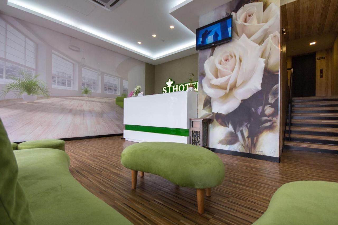 S Hotel Seberang Jaya Экстерьер фото